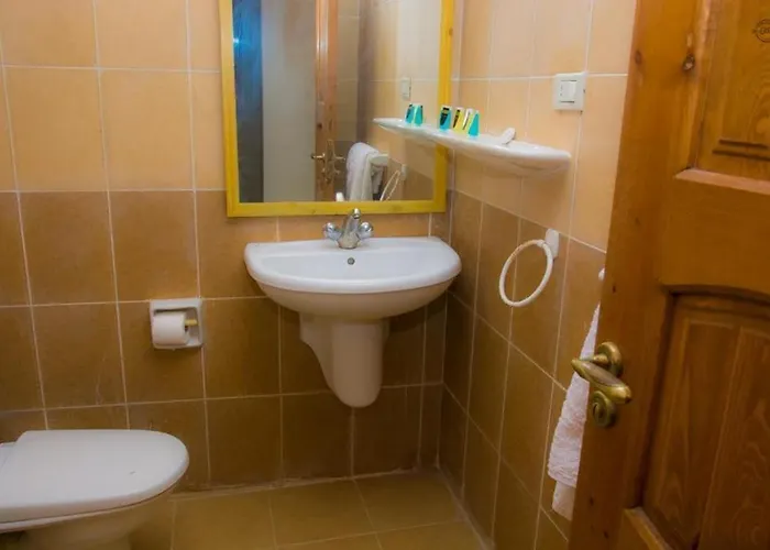 Dyarna Szálloda 4*